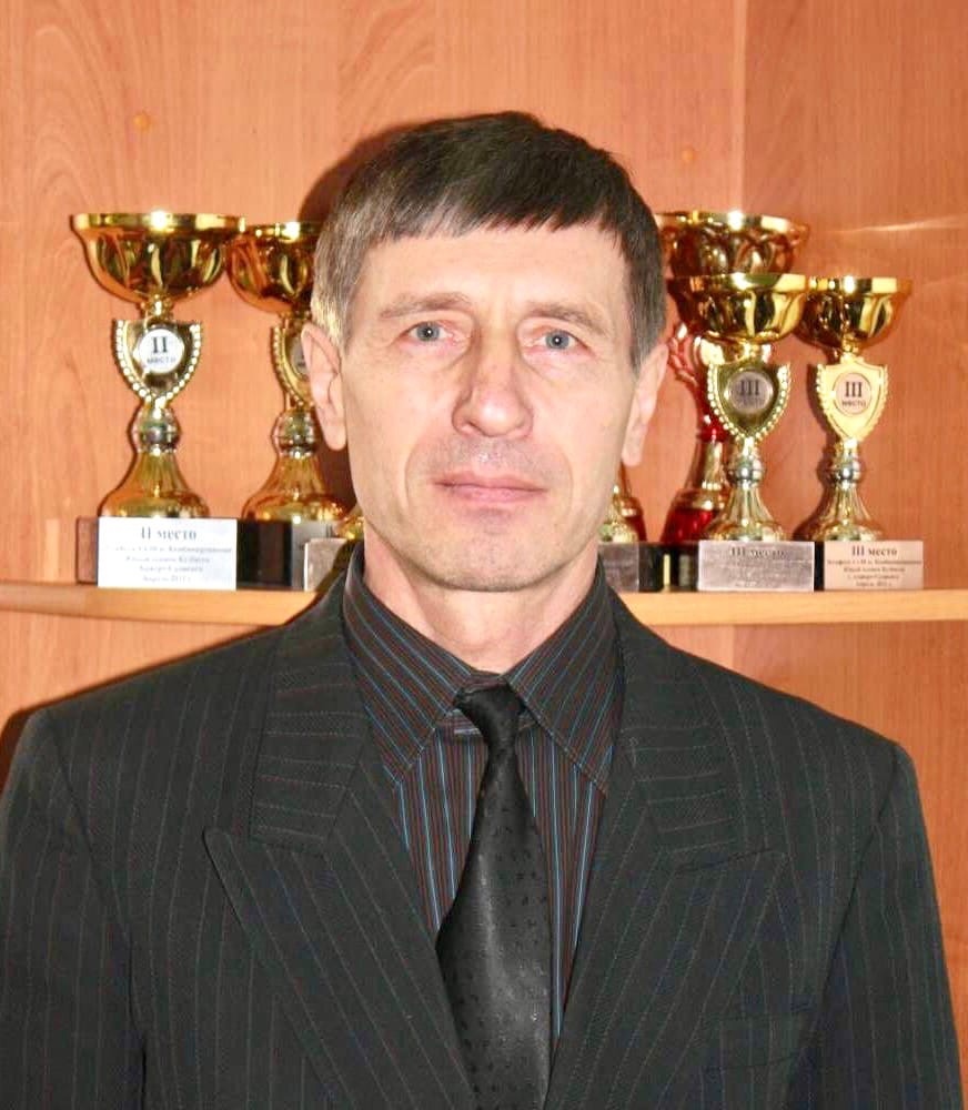 Звание “Заслуженный работник физической культуры Российской Федерации” присвоено прокопчанину Сергею Михайловичу Серебренникову